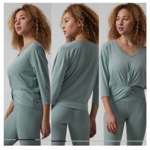 Athleta Embody Twist Front Top Sage Green Size Medium